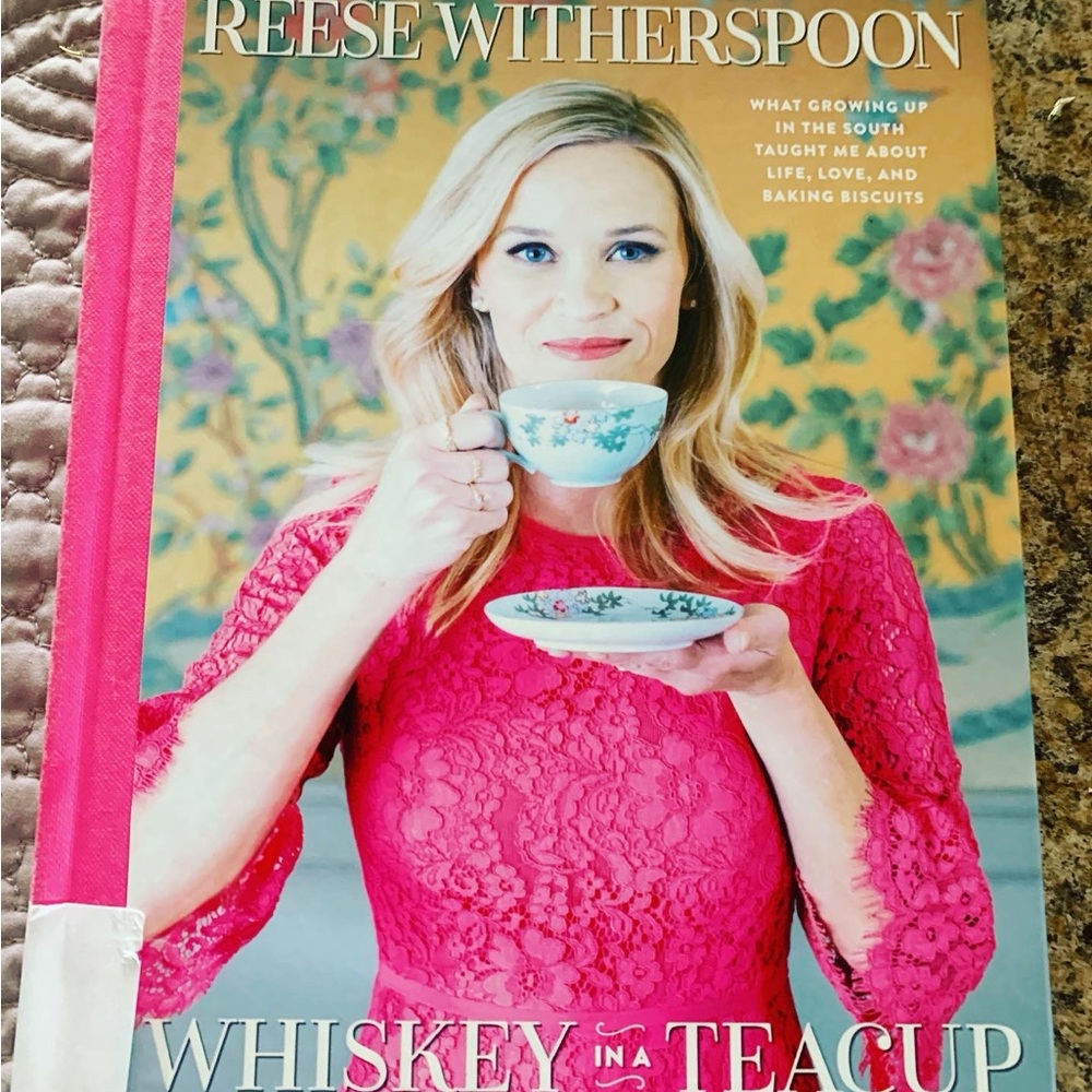 Reese Witherspoon 'Whiskey in a Teacup' Book